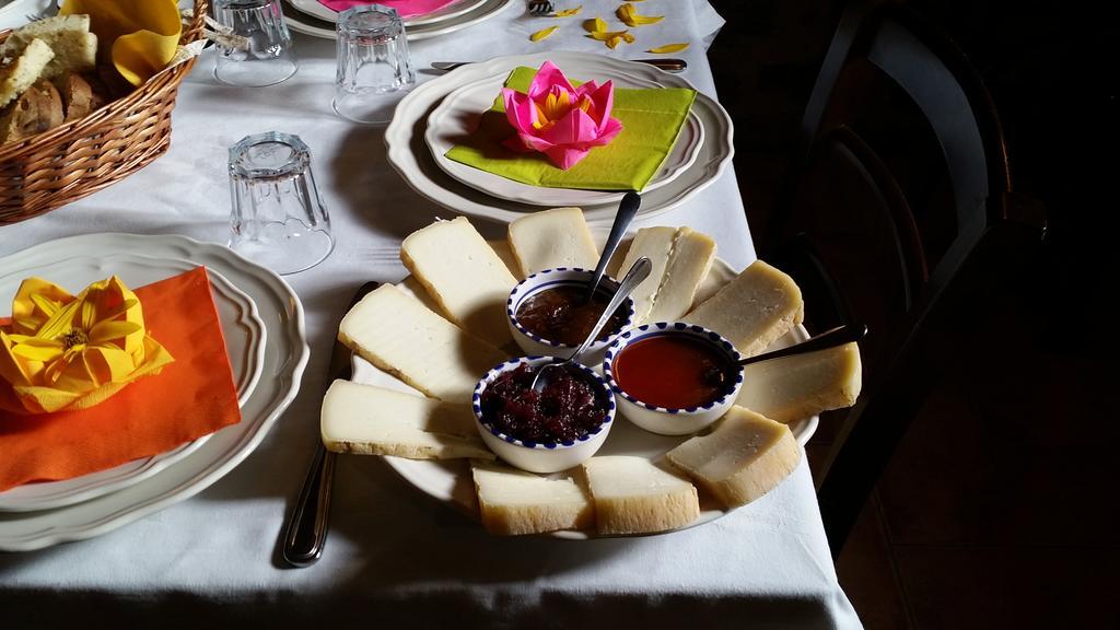 Azienda Agrituristica Risveglio Naturale ヴァレーゼ・リーグレ エクステリア 写真