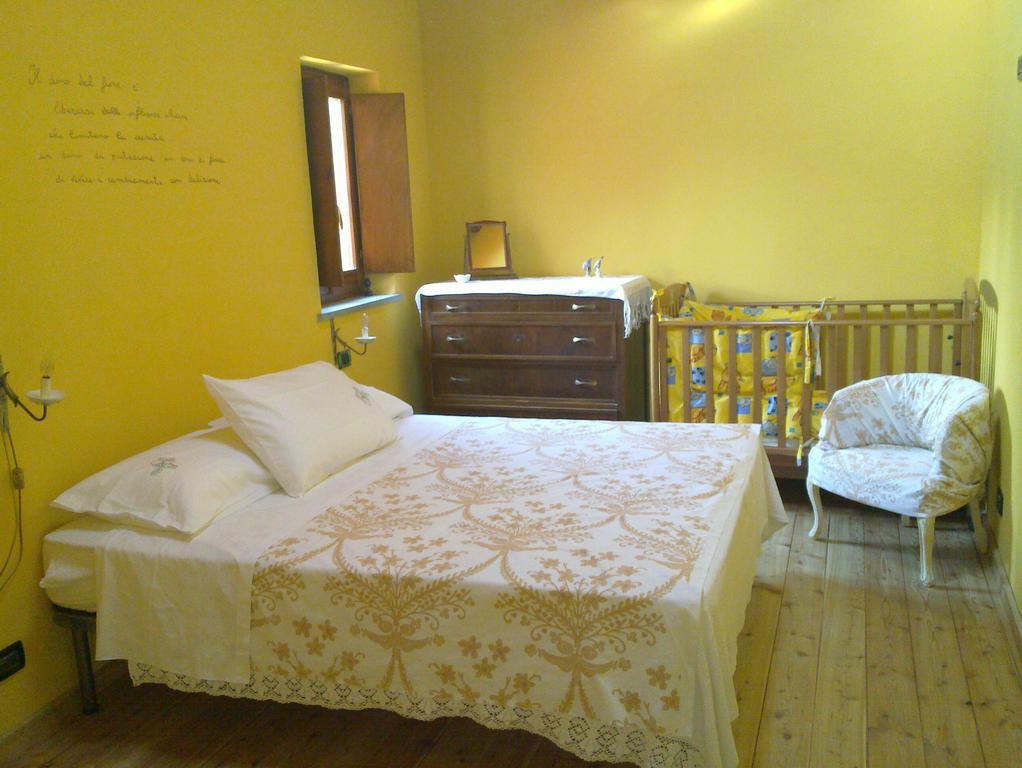 Azienda Agrituristica Risveglio Naturale ヴァレーゼ・リーグレ 部屋 写真