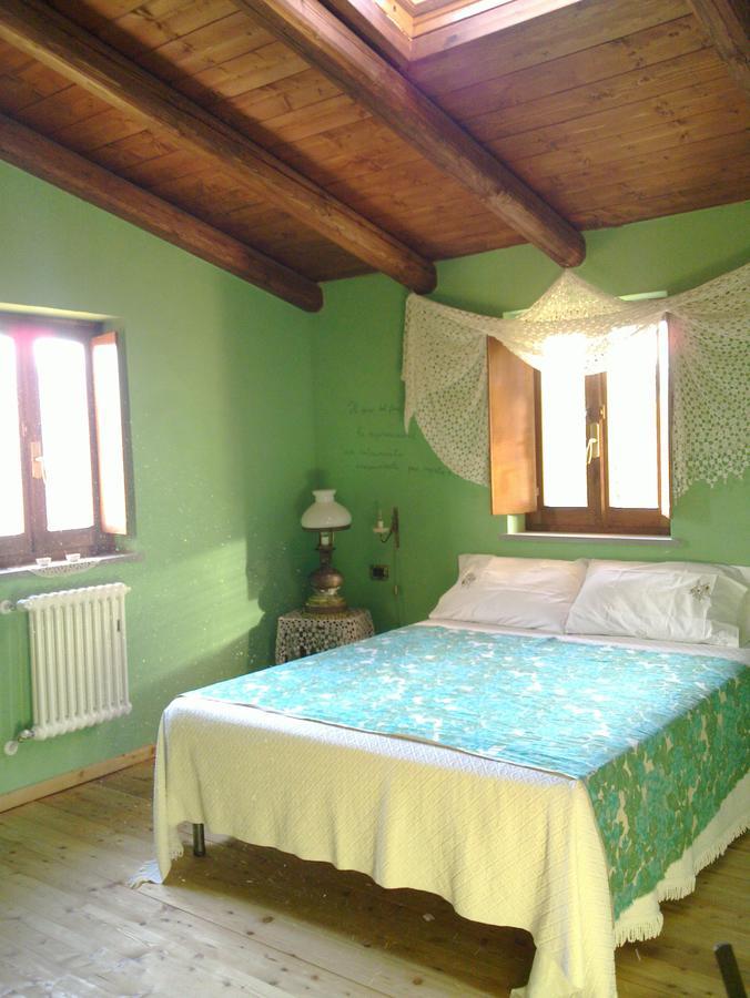 Azienda Agrituristica Risveglio Naturale ヴァレーゼ・リーグレ エクステリア 写真